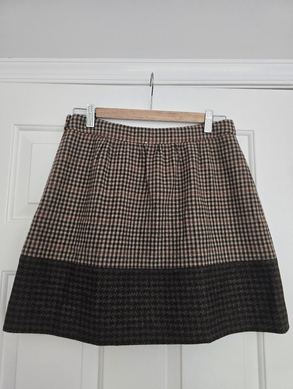 J. Crew Two-Tone Brown Houndstooth Mini Skirt Size 2 - Picture 3 of 4